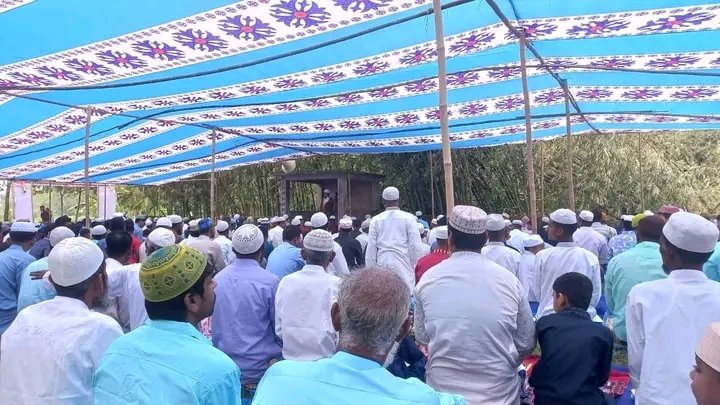 ২ ঈদে ঈদগাহ মাঠের সংস্কার ও সাজসজ্জার কার্যক্রম পরিচালনা।